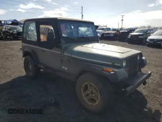 1992 Jeep Wrangler with VIN 2J4FY29S6NJ557410, listed as a Copart auction lot 42399785 with 167,593 mi miles and Non Repairable. Bid and sale history available at carsss.com. Image 4.