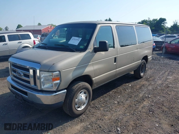 2013 Ford Econoline Passenger XL z VIN 1FBNE3BL6DDA78219, wystawiony jako IAAI lot #42511510 z przebiegiem 279 865 mil mil oraz . Historia ofert i sprzedaży dostępna na DreamBid. Obrazek 2.