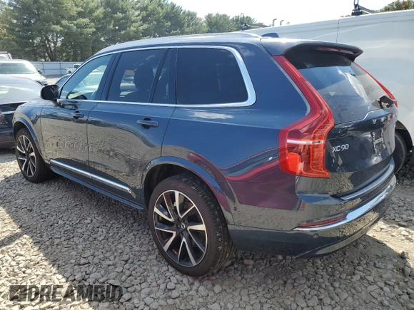 2024 Volvo XC90 Ultimate Bright Theme with VIN YV4062PF9R1235148, listed as a Copart auction lot 70778004 with 3,913 mi miles and Salvage Title. Bid and sale history available at carsss.com. Image 2.