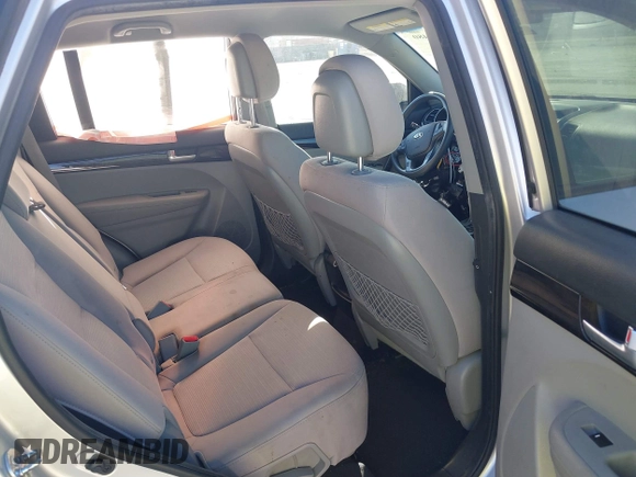 2014 Kia Sorento LX with VIN 5XYKT3A69EG454267, listed as a IAAI auction lot 41865480 with 150,922 mi miles. Bid and sale history available at carsss.com. Image 8.