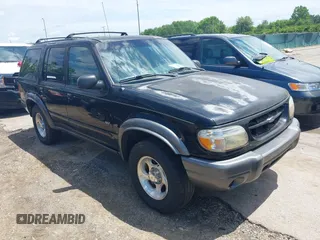 2000 Ford Explorer XLT with VIN 1FMZU83P0YZA06693, listed as a IAAI auction lot 42621988 with 273,874 mi miles and . Bid and sale history available at DreamBid. Image 1.