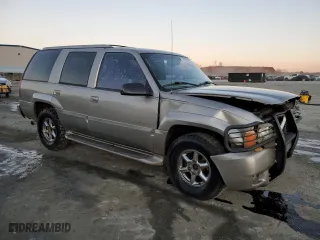 2000 Cadillac Escalade with VIN 1GYEK63R9YR169562, listed as a Copart auction lot 41809505 with 227,693 mi miles and Non Repairable. Bid and sale history available at carsss.com. Image 4.