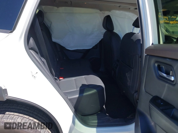 2023 Nissan Rogue SV z VIN JN8BT3BA5PW430433, wystawiony jako IAAI lot #42066631 z przebiegiem 37 735 mil mil oraz . Historia ofert i sprzedaży dostępna na DreamBid. Obrazek 8.