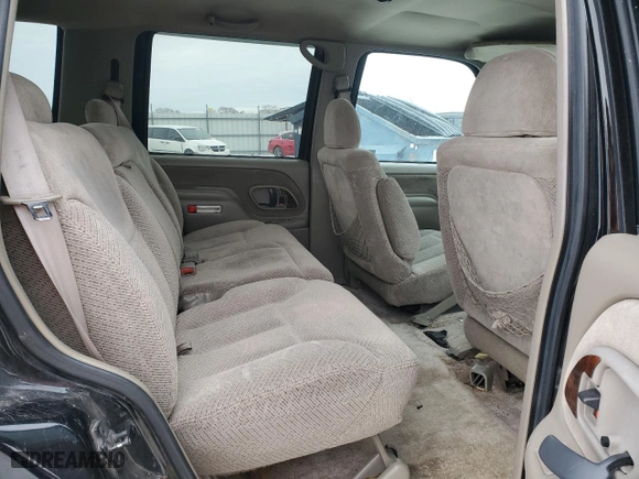 1996 Chevrolet Tahoe with VIN 1GNEK13R9TJ335411, listed as a Copart auction lot 87663725 with 111,802 mi miles and Salvage Title. Bid and sale history available at carsss.com. Image 11.