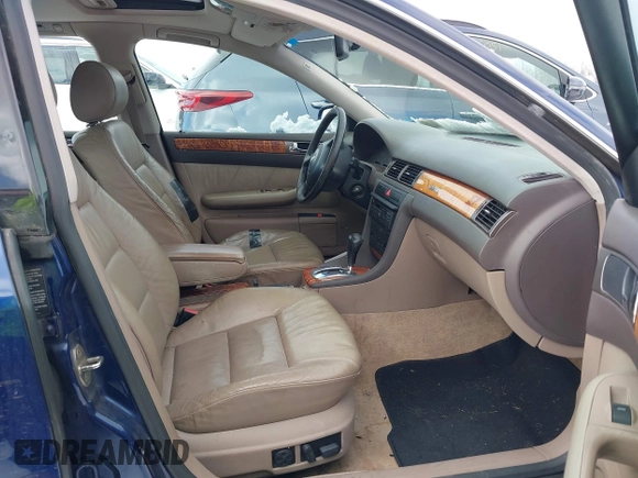 1999 Audi A6 z VIN WAUDA34B7XN045457, wystawiony jako IAAI lot #41699037 z przebiegiem 202 312 mil mil oraz . Historia ofert i sprzedaży dostępna na DreamBid. Obrazek 5.