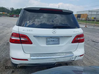 2015 Mercedes-Benz M 350 with VIN 4JGDA5JB0FA452749, listed as a IAAI auction lot 42412440 with 88,304 mi miles and . Bid and sale history available at DreamBid. Image 16.
