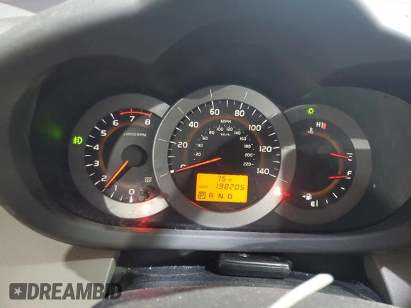 2011 Toyota RAV4 Limited z VIN 2T3DF4DV6BW116623, wystawiony jako Copart lot #59926225 z przebiegiem 198 205 mil mil oraz Szkoda całkowita • Salvage title. Historia ofert i sprzedaży dostępna na DreamBid. Obrazek 9.