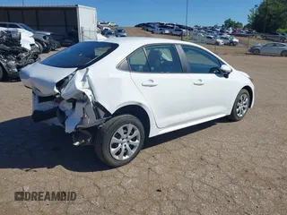 2025 Toyota Corolla LE z VIN 5YFB4MDEXSP259601, wystawiony jako IAAI lot #42313569 z przebiegiem 9255 mil mil oraz . Historia ofert i sprzedaży dostępna na DreamBid. Obrazek 4.