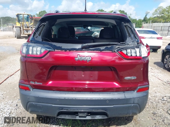 2020 Jeep Cherokee Altitude with VIN 1C4PJLLB3LD586099, listed as a IAAI auction lot 42706250 with 84,848 mi miles and . Bid and sale history available at DreamBid. Image 17.