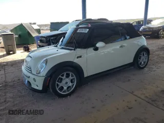 2007 MINI Convertible S z VIN WMWRH33527TL94101, wystawiony jako Copart lot #48209755 z przebiegiem 51 122 mil mil oraz Szkoda całkowita • Salvage title. Historia ofert i sprzedaży dostępna na DreamBid. Obrazek 1.