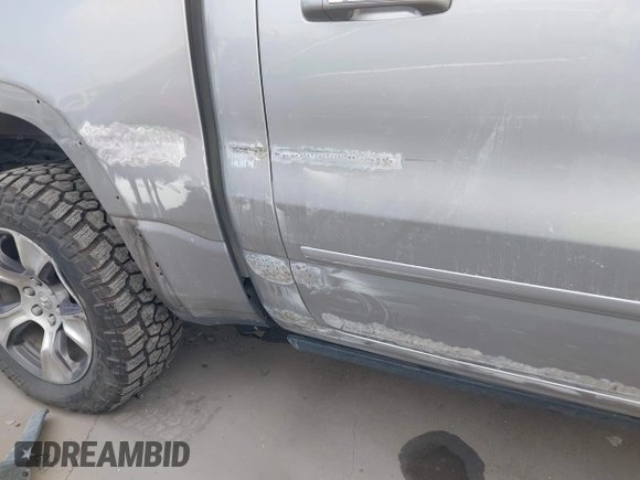 2019 Ram 1500 Laramie with VIN 1C6SRFJT8KN686506, listed as a IAAI auction lot 42499382 with 145,287 mi miles and . Bid and sale history available at DreamBid. Image 19.