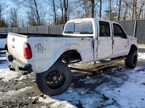 2015 Ford Super Duty F-250 SRW Lariat with VIN 1FT7W2BT9FEA20405, listed as a Copart auction lot 87829385 with NaN miles and Salvage Title. Bid and sale history available at carsss.com. Image 3.
