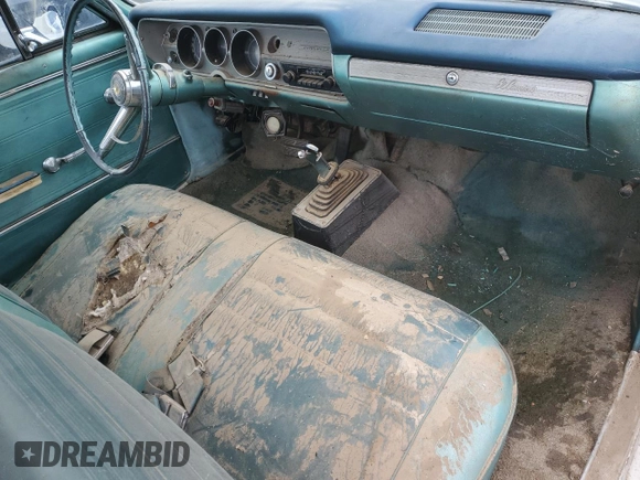 1965 Chevrolet El Camino z VIN 136805Z155215, wystawiony jako Copart lot #44055505 z przebiegiem 64 290 mil mil oraz Nie do naprawy • Non repairable. Historia ofert i sprzedaży dostępna na DreamBid. Obrazek 8.