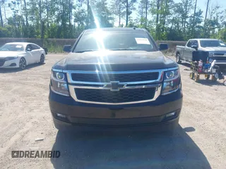 2017 Chevrolet Tahoe LT z VIN 1GNSCBKC8HR304002, wystawiony jako IAAI lot #42161530 z przebiegiem 133 891 mil mil oraz . Historia ofert i sprzedaży dostępna na DreamBid. Obrazek 12.