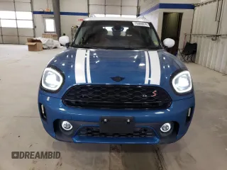 2023 MINI Countryman Cooper S with VIN WMZ83BR08P3P70366, listed as a Copart auction lot 75968874 with 10,647 mi miles and Salvage Title. Bid and sale history available at carsss.com. Image 5.