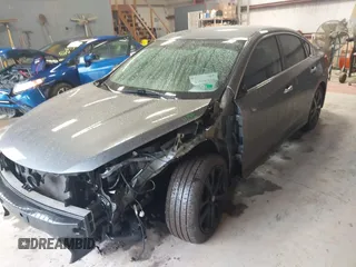 2018 Nissan Altima SR with VIN 1N4AL3AP1JC175694, listed as a IAAI auction lot 42006589 with 89,386 mi miles and . Bid and sale history available at carsss.com. Image 2.