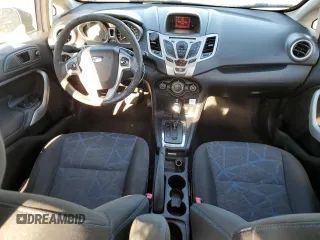 2013 Ford Fiesta SE z VIN 3FADP4BJ9DM186382, wystawiony jako Copart lot #67754934 z przebiegiem 157 495 mil mil oraz Szkoda całkowita • Salvage title. Historia ofert i sprzedaży dostępna na DreamBid. Obrazek 8.