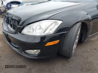 2008 Mercedes-Benz S 550 with VIN WDDNG86X48A219544, listed as a IAAI auction lot 41922931 with 150,129 mi miles and . Bid and sale history available at carsss.com. Image 18.
