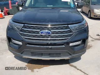 2023 Ford Explorer XLT with VIN 1FMSK7DH5PGB18456, listed as a IAAI auction lot 42067888 with 20,856 mi miles. Bid and sale history available at carsss.com. Image 12.