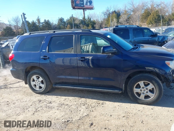2010 Toyota Sequoia SR5 with VIN 5TDZM5G12AS001625, listed as a IAAI auction lot 41297056 with 131,835 mi miles. Bid and sale history available at carsss.com. Image 13.