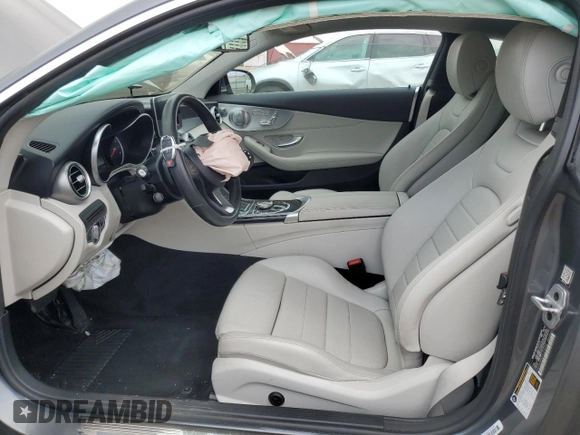 2017 Mercedes-Benz C 300 с VIN WDDWJ4KBXHF375258, выставлен на аукционе Copart как лот 54441025 с пробегом 31 361 миль миль и Списание • Salvage title. История ставок и продаж доступна на DreamBid. Изображение 7.