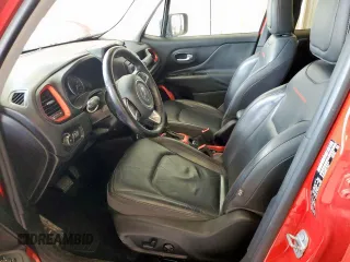 2017 Jeep Renegade Trailhawk with VIN ZACCJBCB1HPF32155, listed as a Copart auction lot 59960535 with 98,286 mi miles and Salvage title. Bid and sale history available at DreamBid. Image 7.