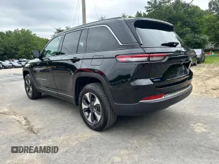 2024 Jeep Grand Cherokee with VIN 1C4RJYB67RC710710, listed as a Copart auction lot 62895445 with 44,528 mi miles and Clean title. Bid and sale history available at DreamBid. Image 2.
