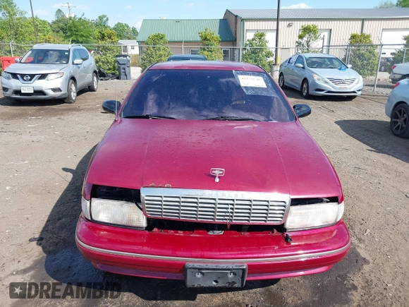 1996 Chevrolet Caprice 1SA Special Value z VIN 1G1BL52P2TR170330, wystawiony jako IAAI lot #42179740 z przebiegiem 169 555 mil mil oraz . Historia ofert i sprzedaży dostępna na DreamBid. Obrazek 12.