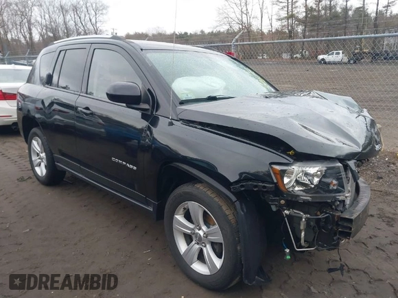 2015 Jeep Compass Latitude with VIN 1C4NJDEB3FD105704, listed as a IAAI auction lot 41719603 with 106,904 mi miles. Bid and sale history available at carsss.com. Image 1.