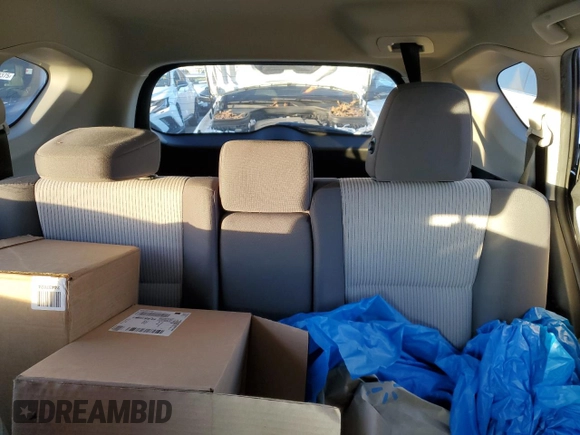 2015 Toyota RAV4 LE with VIN 2T3BFREV3FW361260, listed as a Copart auction lot 87902815 with 153,018 mi miles and Salvage Title. Bid and sale history available at carsss.com. Image 10.