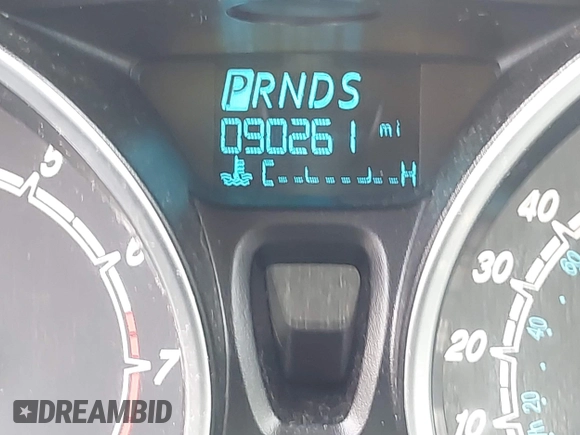 2018 Ford Fiesta SE z VIN 3FADP4EJXJM100407, wystawiony jako IAAI lot #42285374 z przebiegiem 90 261 mil mil oraz . Historia ofert i sprzedaży dostępna na DreamBid. Obrazek 15.
