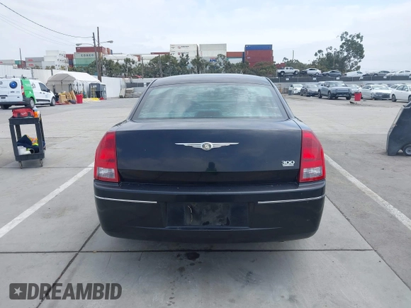 2006 Chrysler 300 Touring with VIN 2C3KA53G76H200278, listed as a IAAI auction lot 42044879 with 122,601 mi miles and . Bid and sale history available at DreamBid. Image 15.