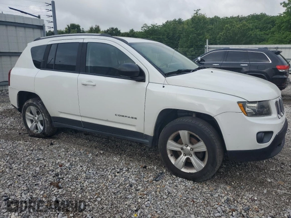 2016 Jeep Compass Sport with VIN 1C4NJCBA1GD634186, listed as a Copart auction lot 56021055 with 118,450 mi miles and Clean Title. Bid and sale history available at DreamBid. Image 4.
