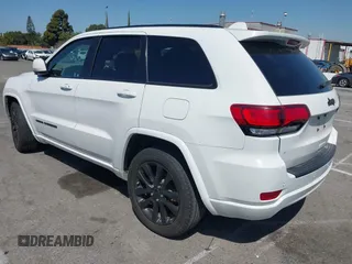 2019 Jeep Grand Cherokee Altitude with VIN 1C4RJEAG8KC832538, listed as a IAAI auction lot 41962224 with 104,321 mi miles and . Bid and sale history available at DreamBid. Image 3.