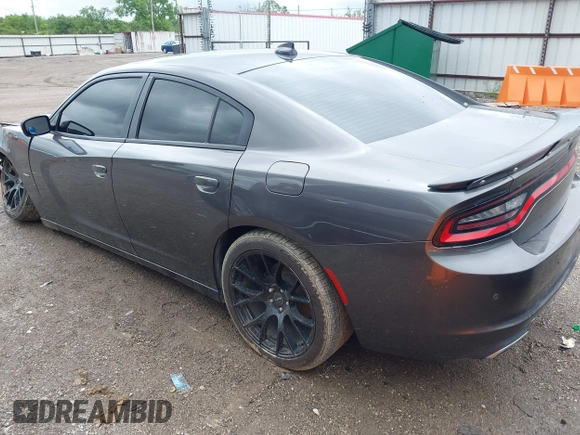 2017 Dodge Charger R/T z VIN 2C3CDXCTXHH667525, wystawiony jako IAAI lot #42212425 z przebiegiem 88 170 mil mil oraz . Historia ofert i sprzedaży dostępna na DreamBid. Obrazek 3.