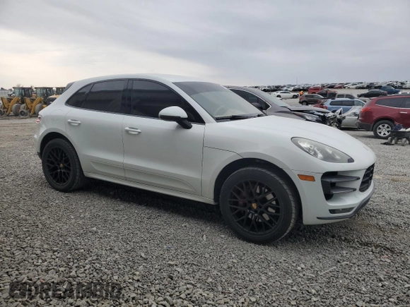 2016 Porsche Macan Turbo z VIN WP1AF2A58GLB93739, wystawiony jako Copart lot #47808135 z przebiegiem 130 701 mil mil oraz Szkoda całkowita • Salvage title. Historia ofert i sprzedaży dostępna na DreamBid. Obrazek 4.