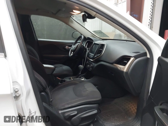 2016 Jeep Cherokee Altitude with VIN 1C4PJLCB7GW342904, listed as a IAAI auction lot 42281323 with 124,309 mi miles and . Bid and sale history available at DreamBid. Image 5.