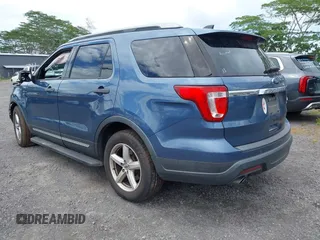 2018 Ford Explorer z VIN 1FM5K7BH6JGC36877, wystawiony jako IAAI lot #42195431 z przebiegiem 70 372 mil mil oraz . Historia ofert i sprzedaży dostępna na DreamBid. Obrazek 3.
