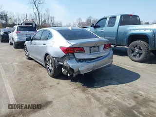 2015 Acura TLX with VIN 19UUB1F31FA017235, listed as a IAAI auction lot 41810472 with 130,762 mi miles. Bid and sale history available at carsss.com. Image 3.