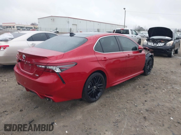 2021 Toyota Camry XSE z VIN 4T1K61AK4MU478042, wystawiony jako IAAI lot #41526408 z przebiegiem 106 937 mil mil oraz . Historia ofert i sprzedaży dostępna na DreamBid. Obrazek 4.