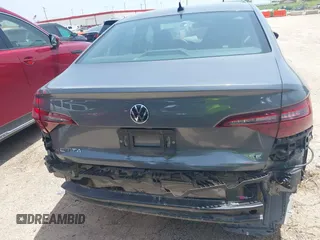 2024 Volkswagen Jetta SE with VIN 3VWEM7BU9RM047828, listed as a IAAI auction lot 42760196 with 21,311 mi miles and . Bid and sale history available at DreamBid. Image 16.