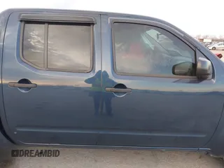 2019 Nissan Frontier SV z VIN 1N6AD0ER7KN883551, wystawiony jako IAAI lot #41227766 z przebiegiem 109 358 mil mil oraz . Historia ofert i sprzedaży dostępna na DreamBid. Obrazek 13.