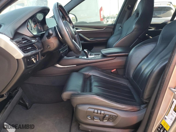 2016 BMW X5 M with VIN 5YMKT6C59G0R78590, listed as a Copart auction lot 52993985 with 0 mi miles and Clean Title. Bid and sale history available at carsss.com. Image 7.