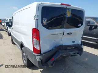 2018 Ford Transit with VIN 1FTYE1ZM0JKA43498, listed as a IAAI auction lot 42514847 with 131,539 mi miles and . Bid and sale history available at DreamBid. Image 3.