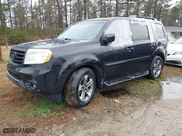 2015 Honda Pilot SE with VIN 5FNYF3H39FB010277, listed as a IAAI auction lot 41557471 with 137,972 mi miles. Bid and sale history available at carsss.com. Image 2.