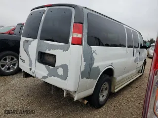 2010 Chevrolet Express Passenger LT with VIN 1GA2G1DG6A1147607, listed as a Copart auction lot 43551925 with 69,611 mi miles and Salvage Title. Bid and sale history available at carsss.com. Image 3.