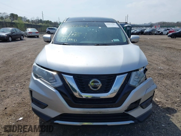 2019 Nissan Rogue SL with VIN 5N1AT2MV5KC829785, listed as a IAAI auction lot 42033567 with 77,907 mi miles and . Bid and sale history available at carsss.com. Image 12.