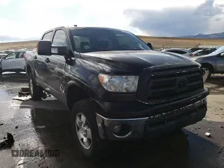 2010 Toyota Tundra z VIN 5TFDW5F18AX157183, wystawiony jako Copart lot #46691125 z przebiegiem 186 139 mil mil oraz Szkoda całkowita • Salvage title. Historia ofert i sprzedaży dostępna na DreamBid. Obrazek 10.