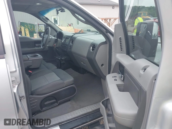 2008 Ford F-150 XLT with VIN 1FTPW14V08FB94174, listed as a IAAI auction lot 42517636 with 152,592 mi miles and . Bid and sale history available at DreamBid. Image 5.