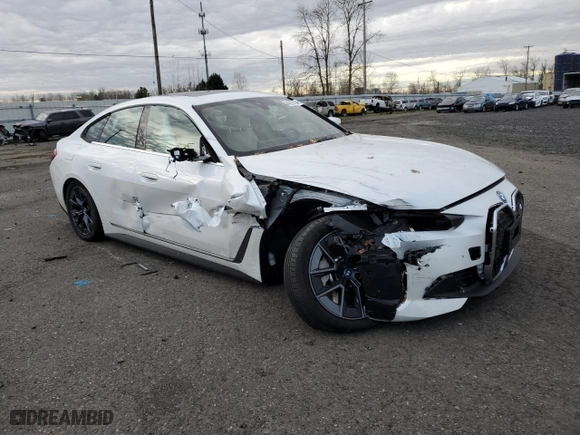 2024 BMW i4 xDrive40 with VIN WBY83FB02RFS41576, listed as a Copart auction lot 84876164 with NaN miles and Salvage Title. Bid and sale history available at carsss.com. Image 4.